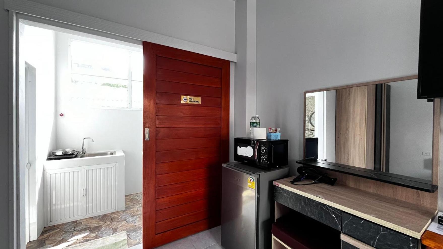 M&N Guesthouse Kata Eksteriør billede